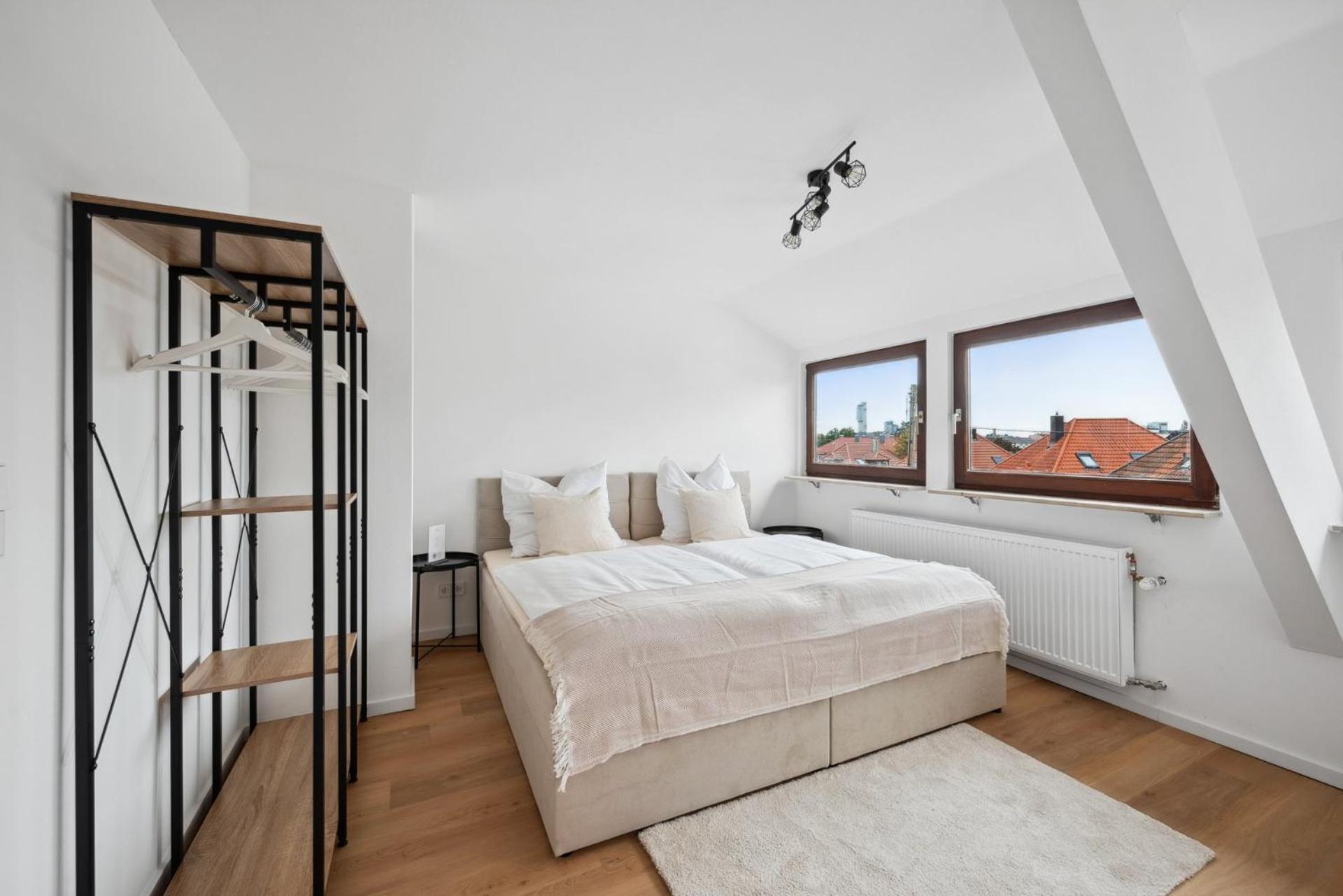 Malu Rooms - Top Lage, Kostenloser Parkplatz, Klima, Netflix, 24H Checkin Ludwigsburg Kültér fotó