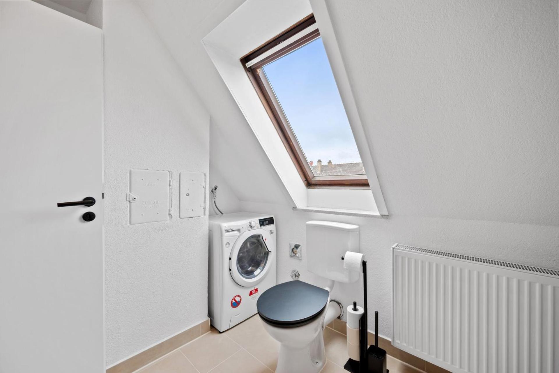 Malu Rooms - Top Lage, Kostenloser Parkplatz, Klima, Netflix, 24H Checkin Ludwigsburg Kültér fotó