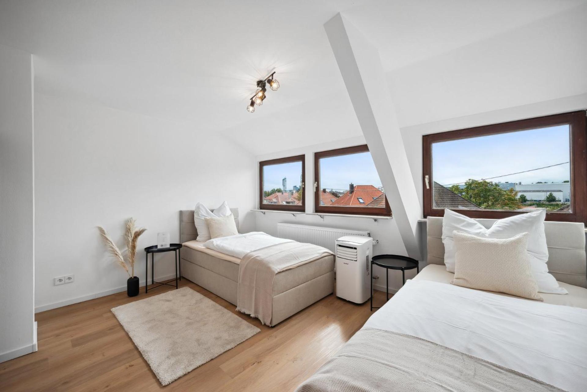 Malu Rooms - Top Lage, Kostenloser Parkplatz, Klima, Netflix, 24H Checkin Ludwigsburg Kültér fotó